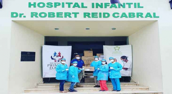 Despacho primera dama entrega donativo medicamentos e insumos al hospital Rober Reid Cabral
